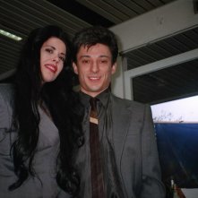 Fausto Paravidino e Fulvia Lorenzetti sono Riccardo Schicchi e la sua segretaria sul set della fiction Moana