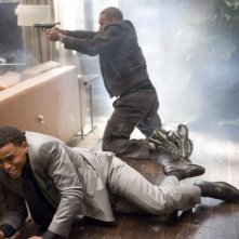 Michael Ealy e Chris Brown nel film Takers