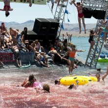 Un'immagine di Piranha 3D di Alexandre Aja