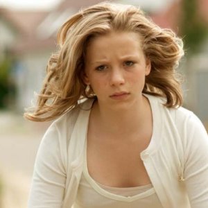 Anna Lena Klenke in una scena di Das letzte Schweigen