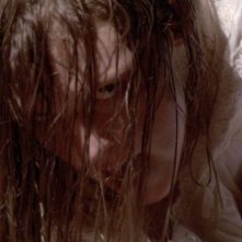 Un'irriconoscibile Ashley Bell dall'horror The Last Exorcism