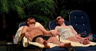 Stephen Dorff e Elle Fanning in un momento di relax nel film Somewhere
