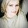 Nicholle Tom