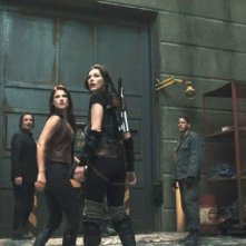 Boris Kodjoe, Ali Larter, Wentworth Miller e Milla Jovovich  in una scena del film Resident Evil: Afterlife