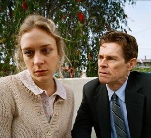 Chloë Sevigny e Willem Dafoe in una scena del film My Son, My Son What Have Ye Done