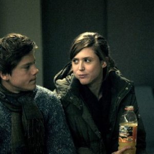 Emily Cox con Theo Trebs nell'horror tedesco Rammbock