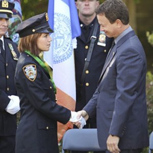 Gary Sinise ed Anna Belknap nell'episodio The 34th Floor di CSI: New York