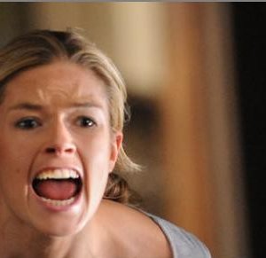 Isabella Calthorpe in un'immagine dell'horror 13Hrs