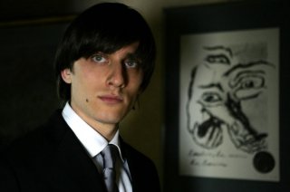 Luca Marinelli nel film La solitudine dei numeri primi