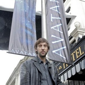 Joel David Moore nell'episodio The Gamer in the Grease di Bones