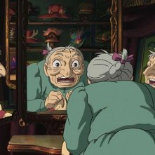 Sophie scopre di essere diventata vecchia in una scena de Il castello errante di Howl