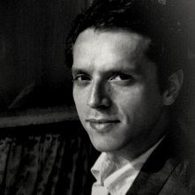 Un ritratto di Carmelo Galati.