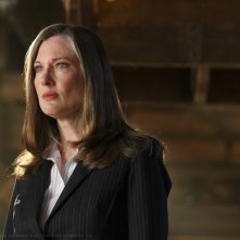 Annette O'Toole in un momento dell'episodio La regina rossa di Smallville