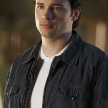 Clark (Tom Welling) in una scena dell'episodio La regina rossa di Smallville