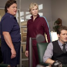 Dot Jones, Matthew Morrison e Jane Lynch nell'episodio Audition, premiere della stagione 2 di Glee