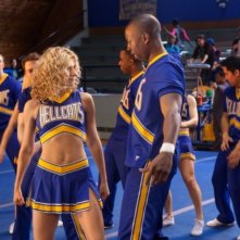 Robbie Jones ed Alyson Michalka nel pilot della serie Hellcats