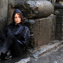 Irene De Angelis in una scena del film L'amore buio (2010)