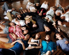 Una bella sequenza di YONG XIN TIAO (SHOWTIME) di STANLEY KWAN