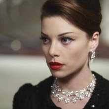 Lauren German nell'episodio Dallas Alice Doesn't Live Here Anymore di Happy Town