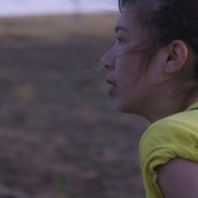 Alexandra Pirici in una scena del film Hai paura del buio (2010)