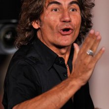 Venezia 2010: Ligabue , star di 'Niente Paura', saluta il pubblico