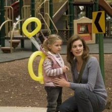 Daisy Betts in una scena della serie Persone sconosciute (Persons Unknown)