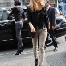 Kate Moss all'uscita del Primrose Hill's Restaurant Lemonia a Londra