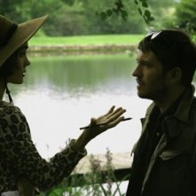 Tygh Runyan e Shannyn Sossamon in una foto del film Road to Nowhere