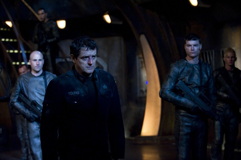 Una Scena Dell Episodio Intervention Di Stargate Universe Con Justin Louis 174650