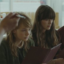 Keira Knightley, Andrew Garfield e Carey Mulligan in un'immagine di Never Let Me Go