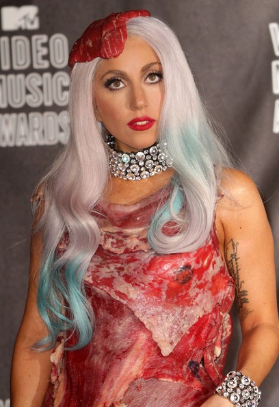 Lady Gaga Ai Mtv Video Awards 2010 Con Un Abito Fatto Interamente Di Carne 174702
