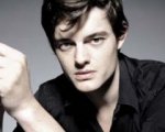 Sam Riley sarà Christopher Marlowe