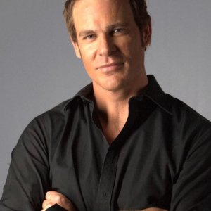 foto di Aaron Jeffery