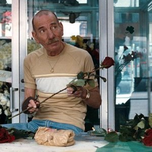 Pete Postlethwaite nel film The Town (2010)