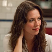 Un'immagine della graziosa Rebecca Hall dal film The Town (2010)
