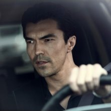 Ian Anthony Dale in una scena del pilot di The Event
