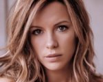 Kate Beckinsale in Contraband