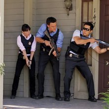Owain Yeoman, Robin Tunney e Tim Kang nell'episodio The Blood On His Hands di The Mentalist