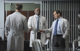 Peter Jacobson ed Omar Epps nell'episodio Now What? di Dr House