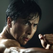 Primo piano di Donnie Yen dal film Legend of the Fist: The Return of Chen Zen