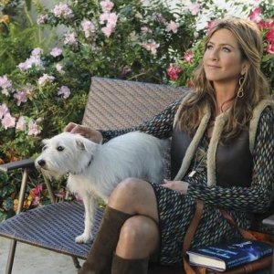 Jennifer Aniston nell'episodio All Mixed Up di Cougar Town