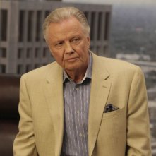 Jon Voight nell'episodio One in Every Family di Lone Star