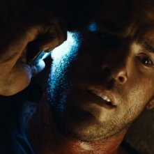 Ryan Reynolds in una scena del thriller Buried