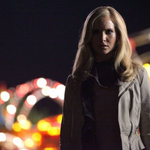 Caroline (Candice Accola) nell'episodio Brave New World di Vampire Diaries