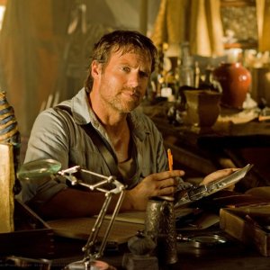 Michael Shanks in Egitto nell'episodio Shield di Smallville