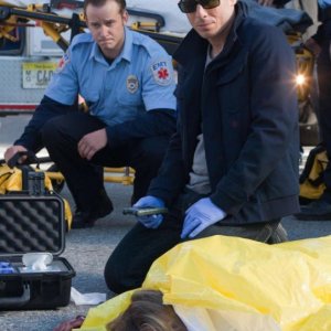 Kirk Acevedo in una scena dell'episodio The Plateau di Fringe