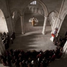 Un momento delle miniserie I pilastri della Terra