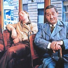 Alberto Sordi e Vincenzo Crocitti nel dramma Un borghese piccolo piccolo