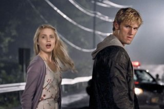 Alex Pettyfer e Dianna Agron in una scena del film Sono il numero quattro