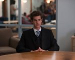 Andrew Garfield: 'Jessica Chastain ha fatto ritardare le riprese per farmi dare l'ultimo saluto a mia madre'